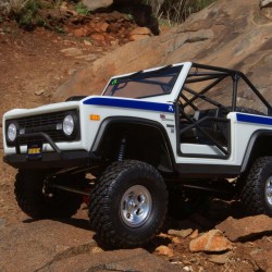 AXIAL SCX10 III Ford Bronco...